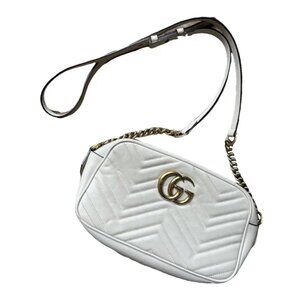 GG Marmont Leather Crossbody Bag